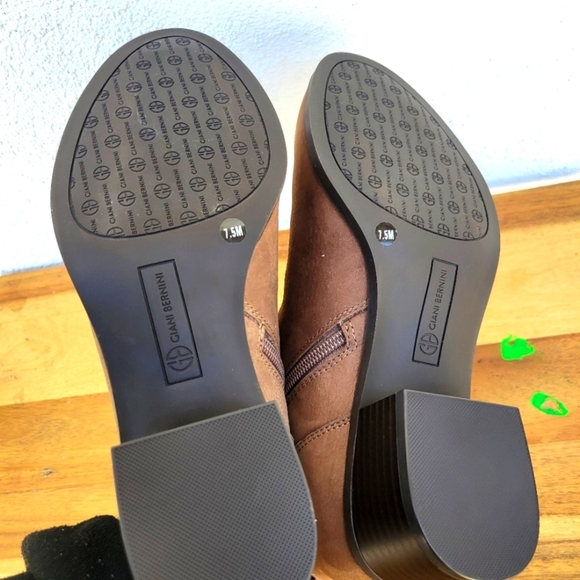 New Giani Bernini Memory Foam Putneyy Taupe Ankle boots Women's Size 7.5 - Picture 13 of 16